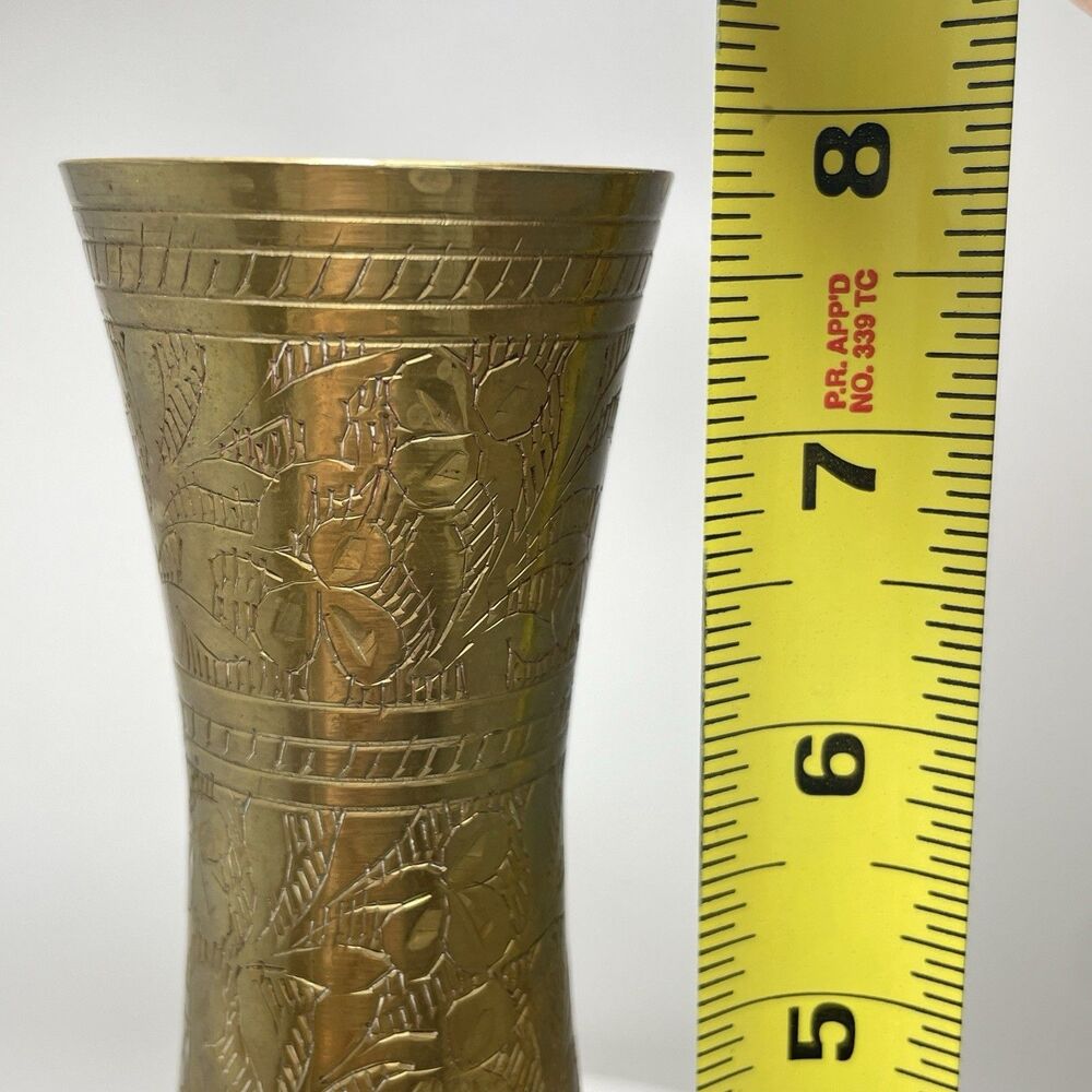 Vintage Etched Brass Floral Bud Vase Hand Engraved India Boho Decorative MCM - Picture 7 of 9